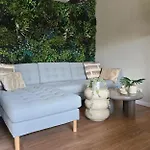 Luxe Tinyhouse Saffraan Met Prive Hottub