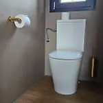 Luxe Tinyhouse Saffraan Met Prive Hottub Casa de Férias Meerssen