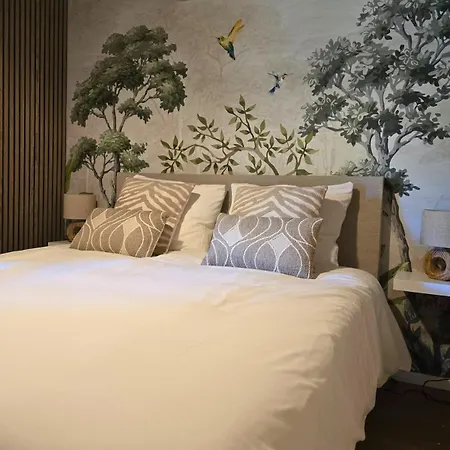 Luxury Tiny House With Private Hot Tub * Meerssen