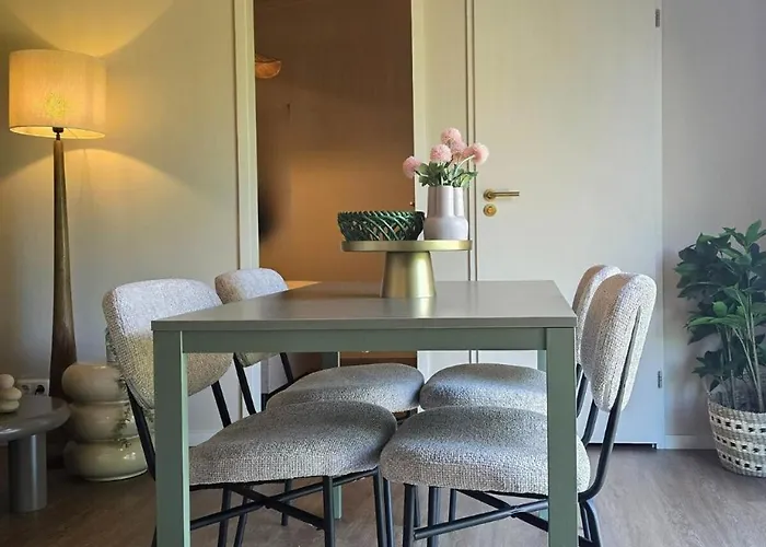 Luxury Tiny House With Private Hot Tub Semesterbostad